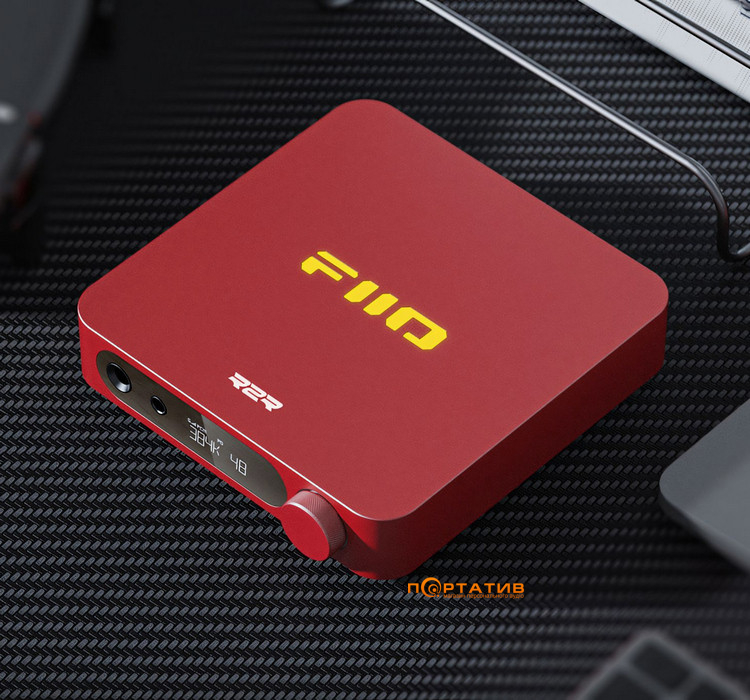 ЦАП із підсилювачем для навушників FiiO K11 R2R Red