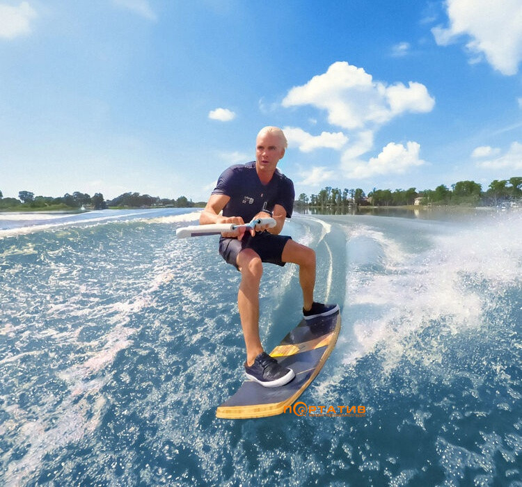 Крепление Insta360 X5 Water Sports Rope Mount (CINSBAHW)