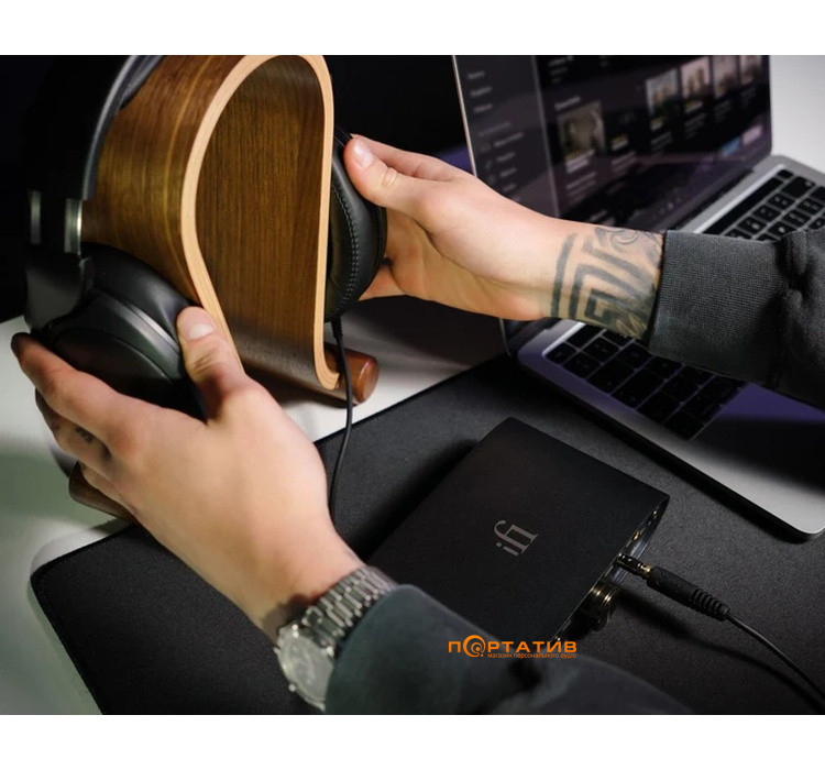 Усилитель для наушников iFi ZEN CAN 3 Black
