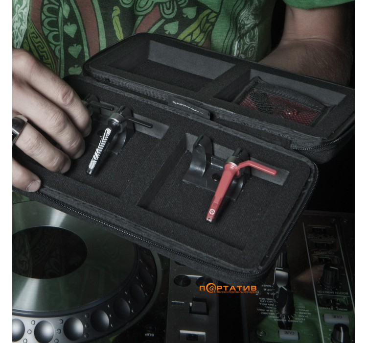 UDG Creator Cartridge Hardcase Red PU (U8452RD)