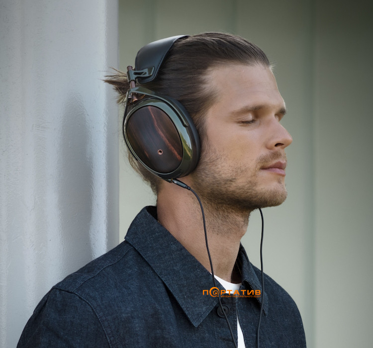 Наушники Meze Strada