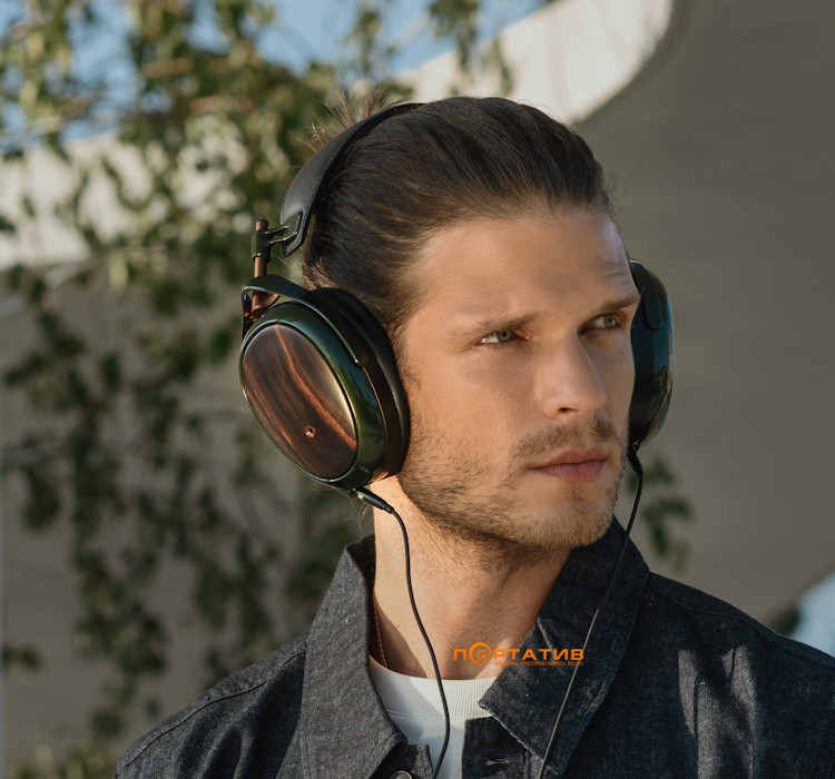 Наушники Meze Strada