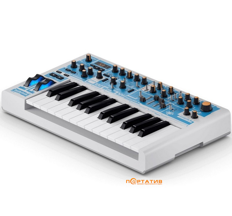 Синтезатор Novation Bass Station II Swifty Edition