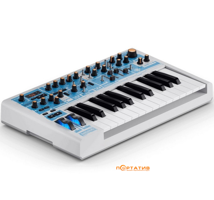Синтезатор Novation Bass Station II Swifty Edition