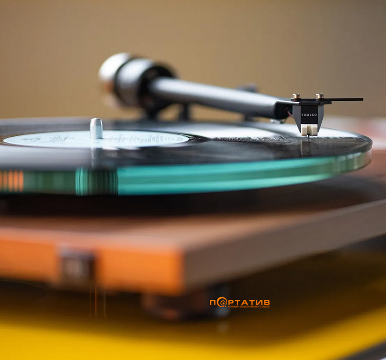 Програвач вінілу Pro-Ject T2 Walnut Rainier