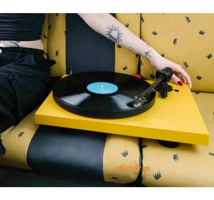 Проигрыватель винила Pro-Ject Debut EVO 2 Pick It MM EVO Satin Golden Yellow