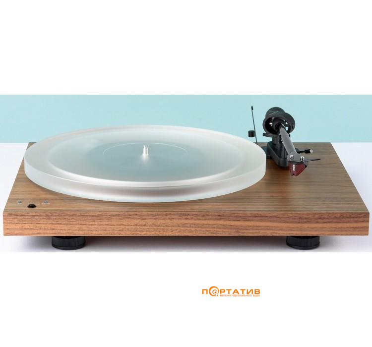 Pro-Ject Debut Carbon Recordmaster Hires 2M-Red Walnut