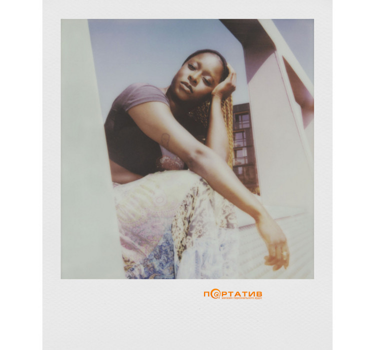 Камера моментального друку Polaroid Now + Gen 3 Black + Color Film Bundle (8 photos) (6575)