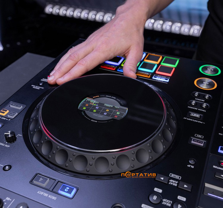 DJ-контролер Pioneer XDJ-AZ