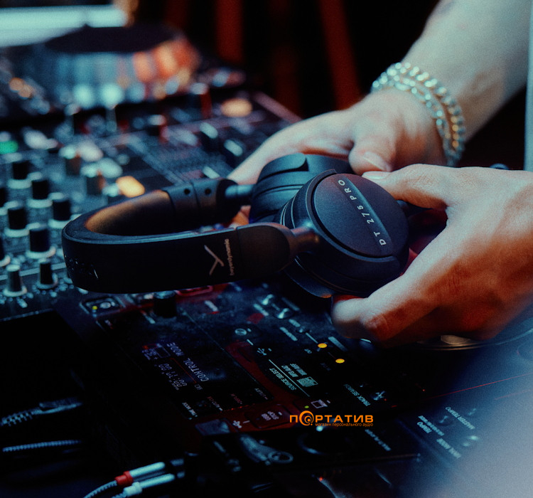 Наушники Beyerdynamic DT 275 PRO Black (532539)
