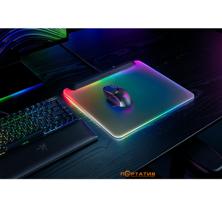 Игровая поверхность Razer Firefly V2 Pro Black (RZ02-04920100-R3M1)