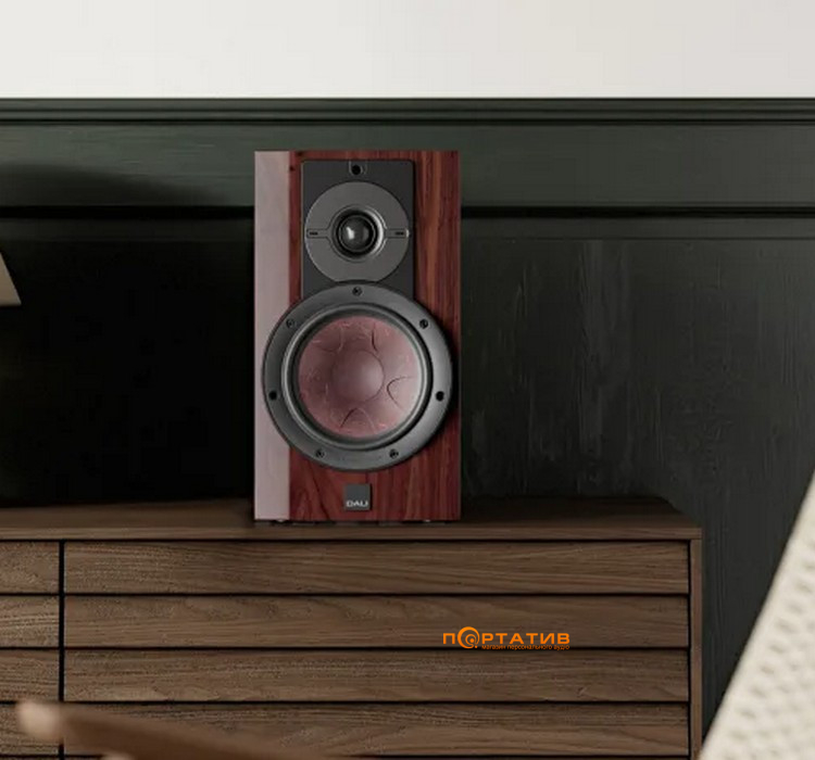 Акустика DALI Rubikore 2 Maroon High Gloss