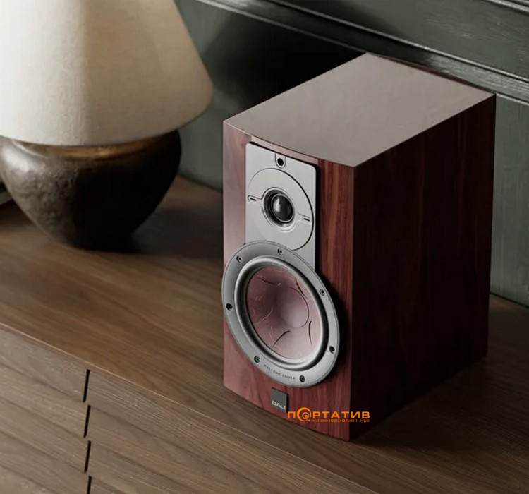 Акустика DALI Rubikore 2 Maroon High Gloss