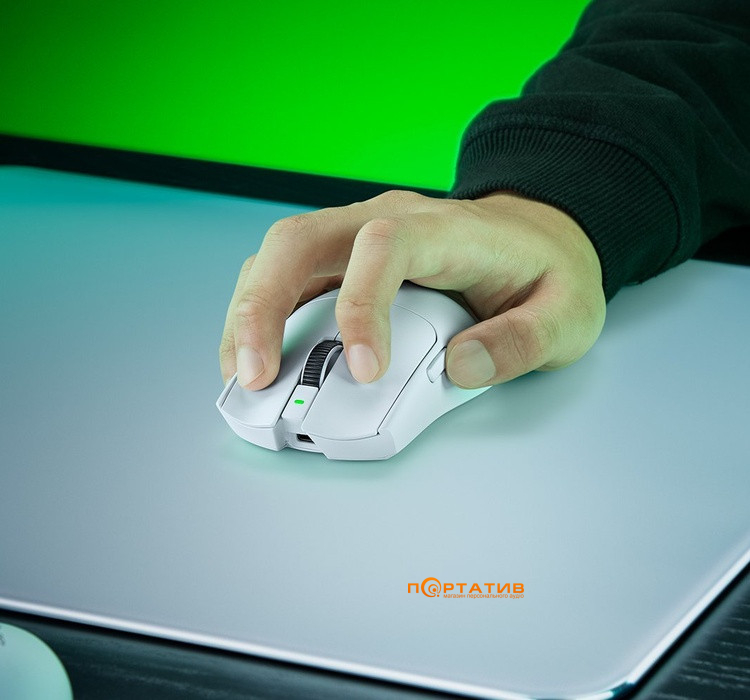 Мышка Razer Viper V4 Pro Wireless White (RZ01-05630200-R3G1)