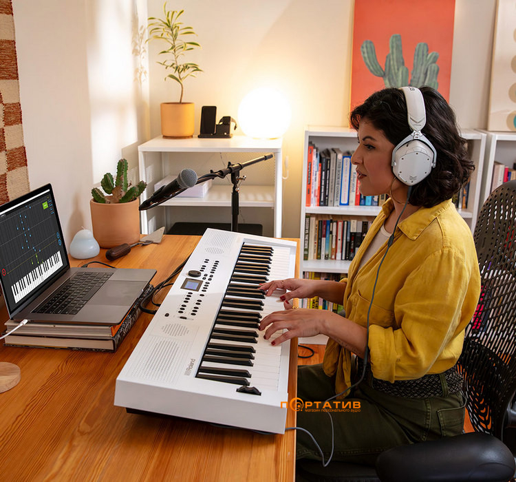Синтезатор Roland GO:Keys 5 WH