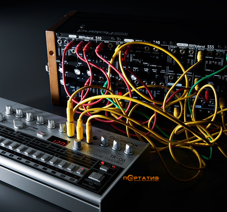 Ритм-машина Roland TR-06
