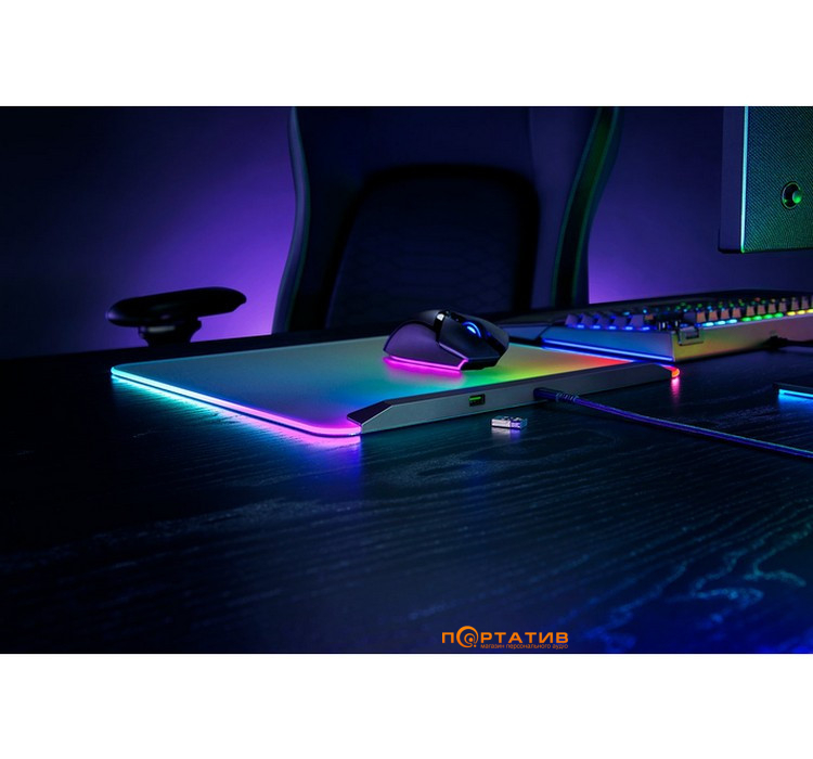 Игровая поверхность Razer Firefly V2 Pro Black (RZ02-04920100-R3M1)
