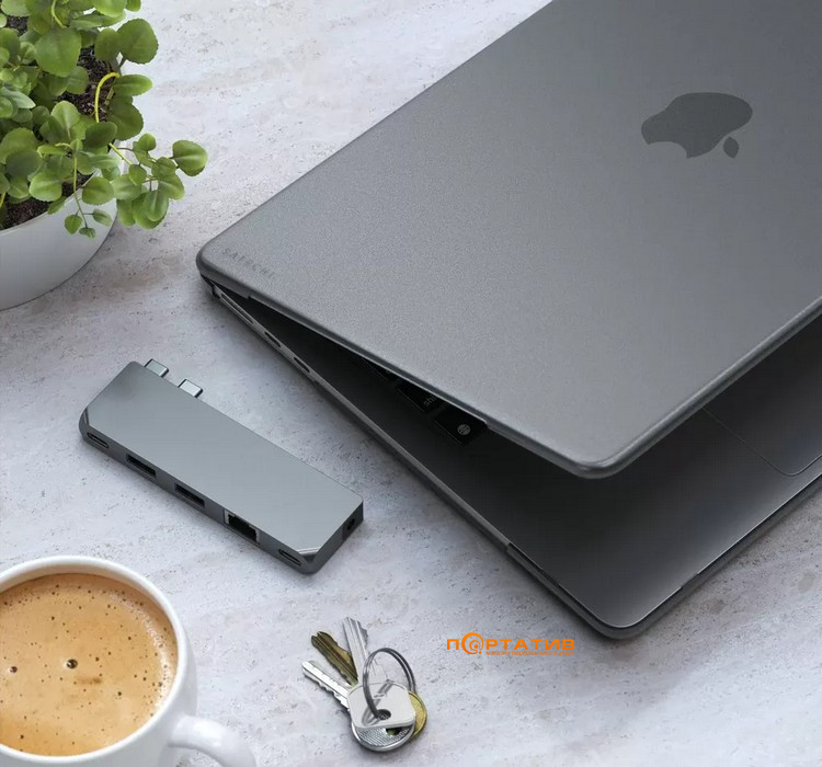 Чехол-накладка Satechi Eco-Hardshell Case Dark for MacBook Air 13.6