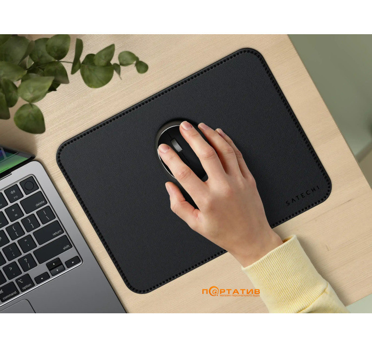 Килимок Satechi Vegan Leather Premium Mouse Pad Black (ST-LMPK)