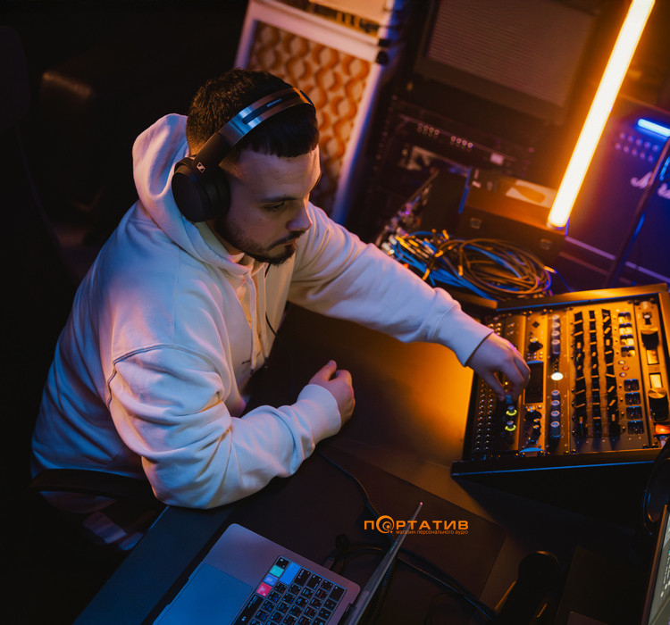 Наушники Sennheiser HD 480 PRO Black (700499)