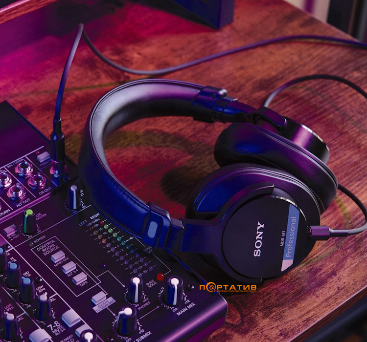 Наушники Sony MDR-M1