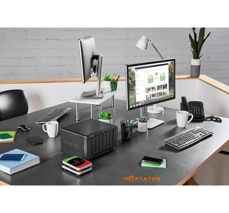 Жорсткий диск Seagate IronWolf 1TB (ST1000VN008)
