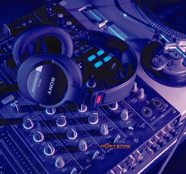 Наушники Sony MDR-M1