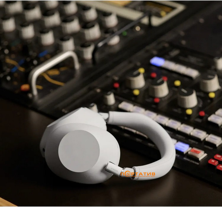 Наушники Sony WH-1000XM6 Silver (WH1000XM6S.E)