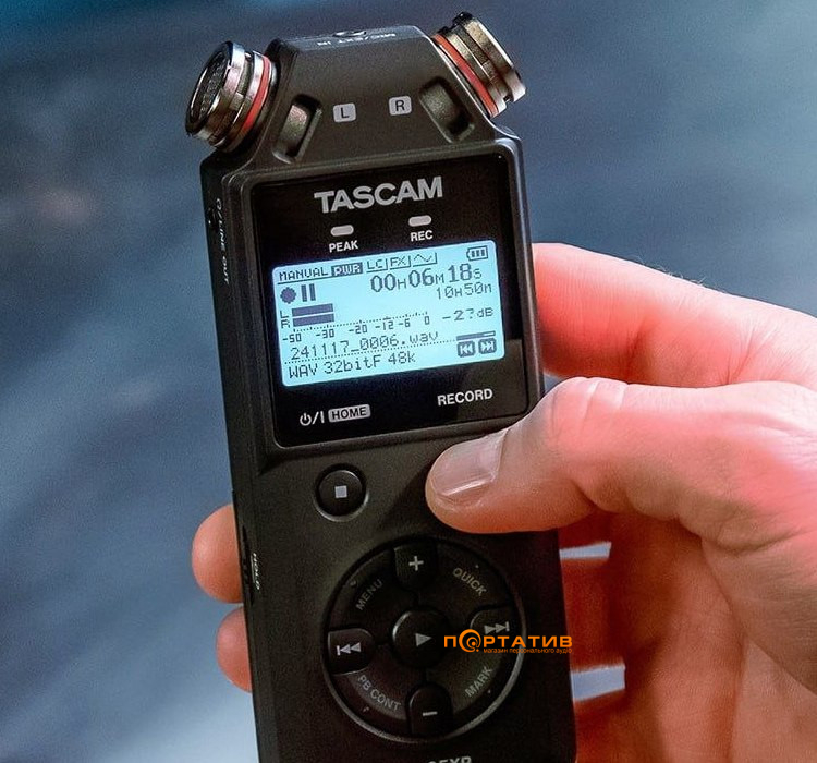 Цифровий диктофон Tascam DR-05XP