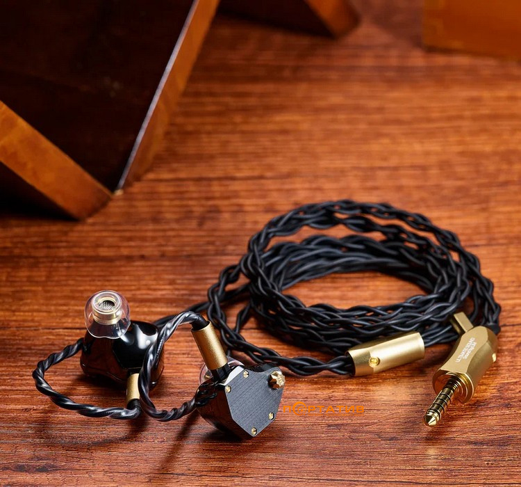 Наушники Unique Melody Mest Jet Black (Dreamy cable 4.4)