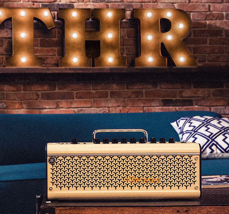 Комбопідсилювач Yamaha THR30A II Wireless