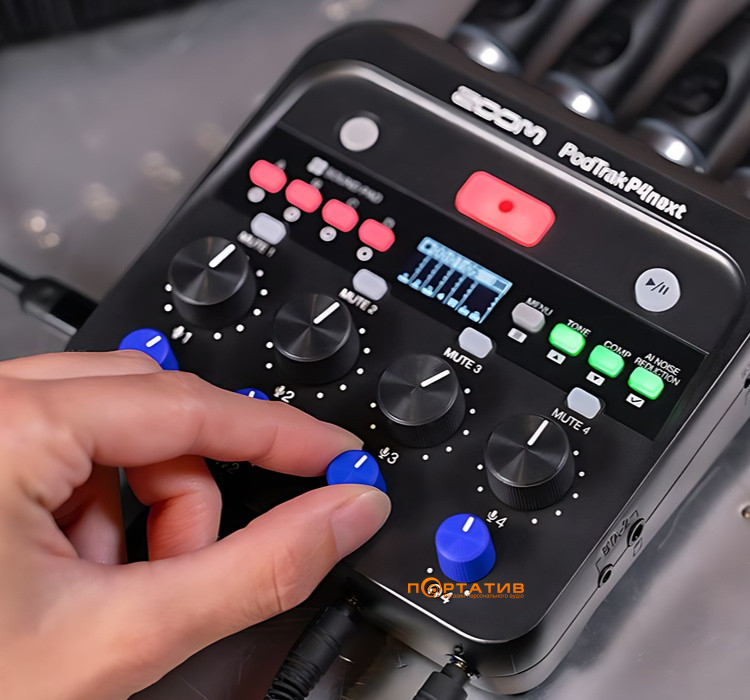 Цифровий диктофон Zoom PodTrak P4next