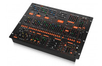 Синтезаторы Behringer 2600