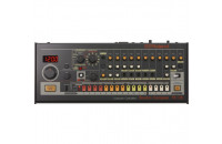 Синтезатори Roland TR-08