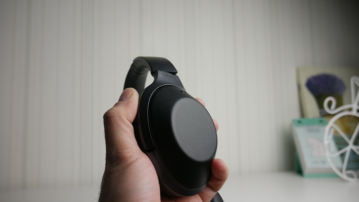 Обзор на беспроводные наушники с активным шумоподавлением Sony MDR-1000X